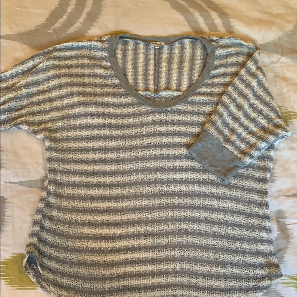 Splendid Gray and White Stripe Sweater